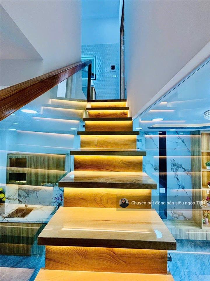 Bán nhà 4m x 7.5m quận 6 gần chợ phú lâm 2pn 2wc  giá chỉ 3,750 tỷ còn tl.nhà hoàn công đầy đủ