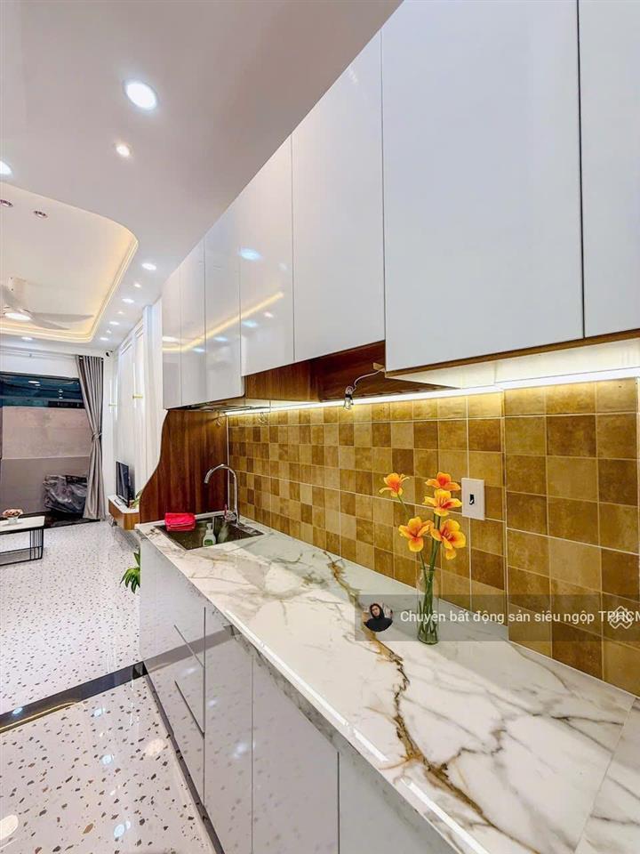 Khu vip phú nhuận  ng uyễn văn trỗi  duy tân phú nhuận  29m²  2 tầng  3pn (1pn trệt)  5.25 tỷ
