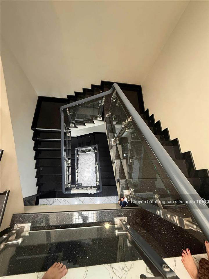 Quận 8 biệt thự mặt tiền 105d trịnh quang nghị khu phân lô vip110m2 (5x22) 5 tầng btct9tỷ3 tl