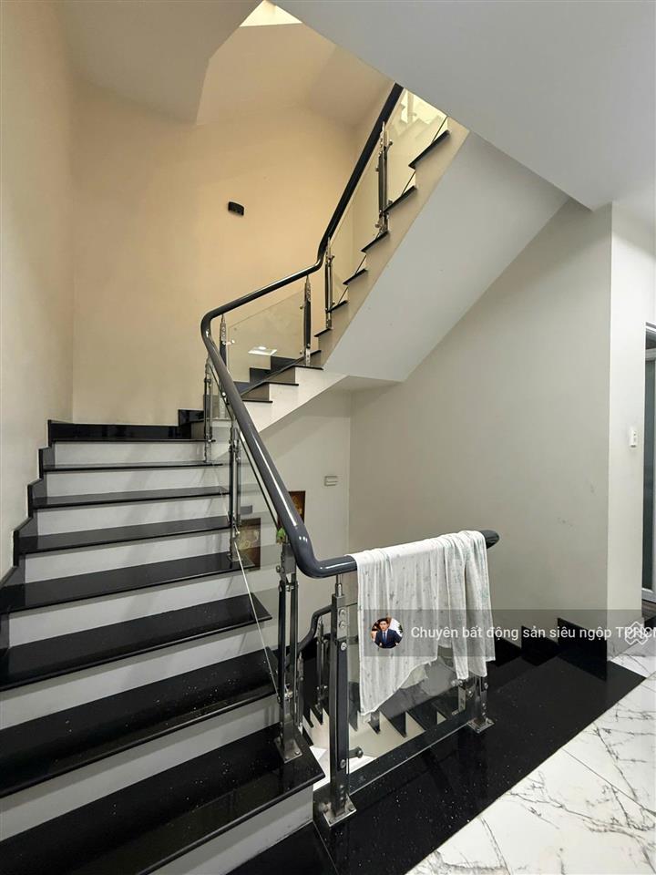 Quận 8 biệt thự mặt tiền 105d trịnh quang nghị khu phân lô vip110m2 (5x22) 5 tầng btct9tỷ3 tl