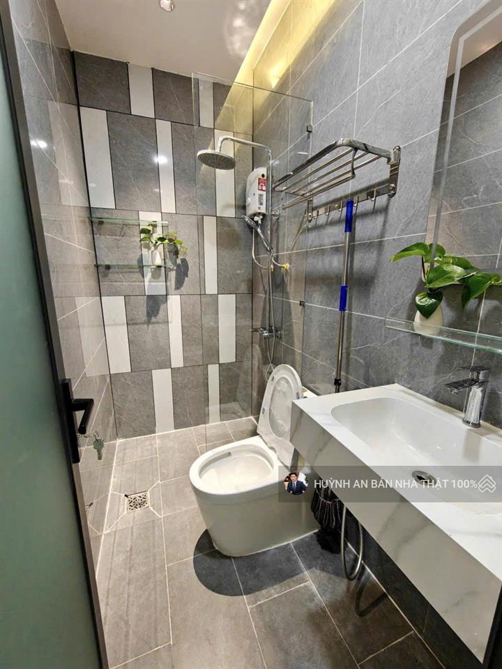 Bán nhà liên khu 210 dt 51m2 (3.8x13.5) 3 tầng 3pn có pn tầng trệt hẻm 6m thẳng giá 5.58 tỷ tl.shr