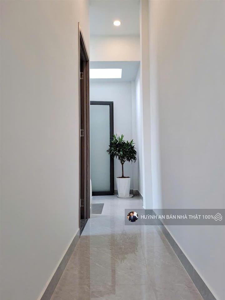 Hẻm xe tải tránh  nhà siêu đẹp  2 pn  full nội thất  chỉ 4.95 tỷ tl ,bình hưng hòa , bình tân