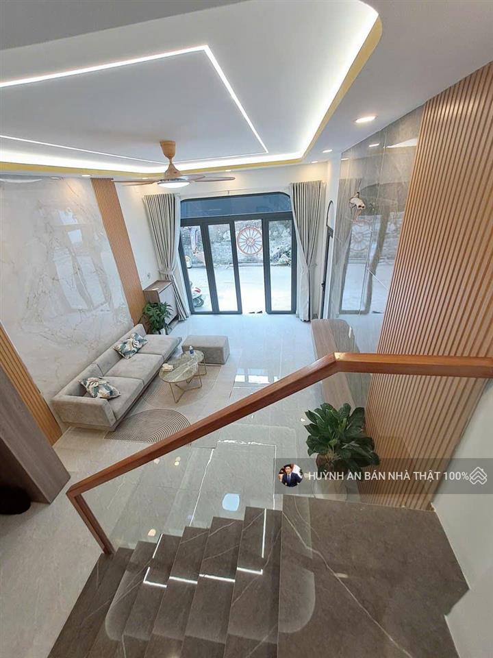 Hẻm xe tải tránh  nhà siêu đẹp  2 pn  full nội thất  chỉ 4.95 tỷ tl ,bình hưng hòa , bình tân