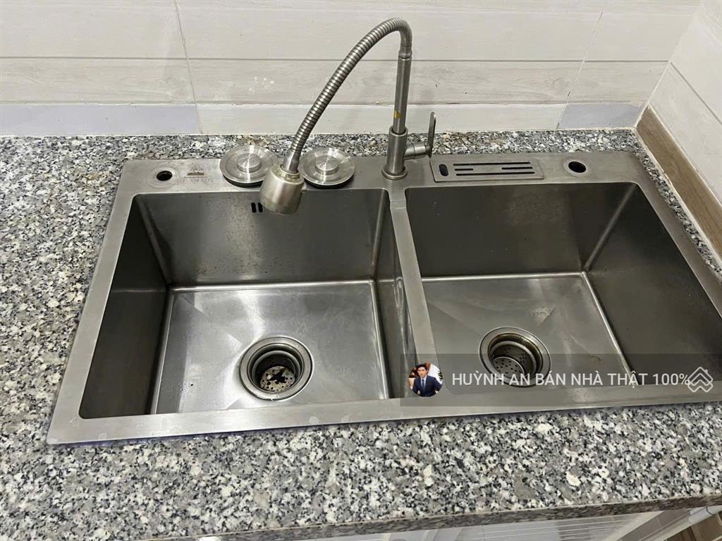 Nhà cmt8phường 15 quận 1017m21 trệt 1 lầuđẹp ở ngay  chỉ 1 tỷ 850.duy nhất 1 cănnhà siêu đẹp