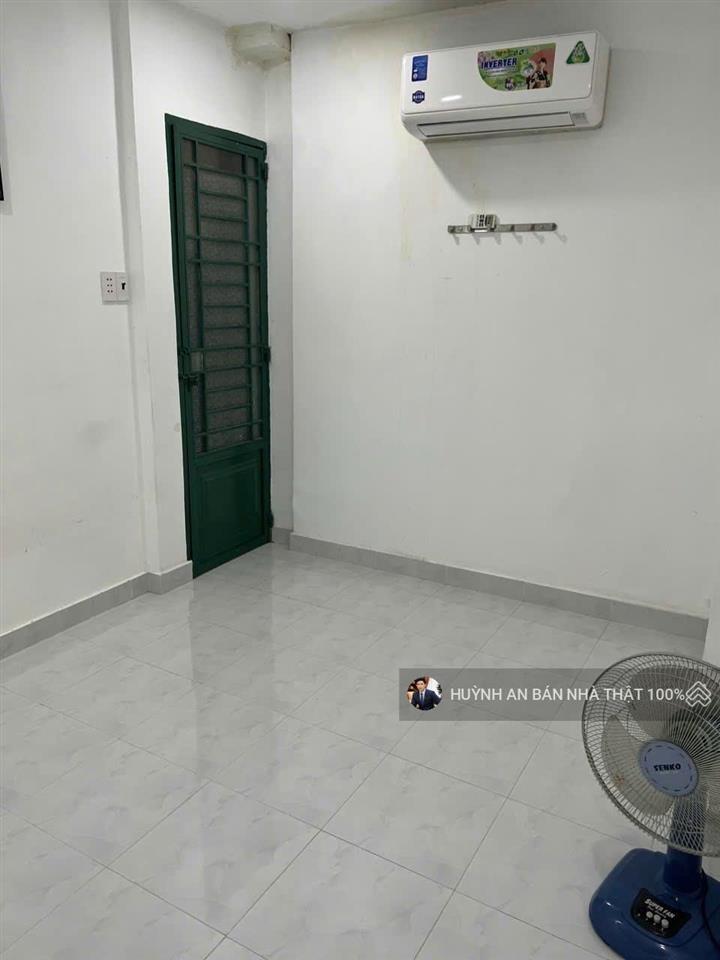 Nhà cmt8phường 15 quận 1017m21 trệt 1 lầuđẹp ở ngay  chỉ 1 tỷ 850.duy nhất 1 cănnhà siêu đẹp