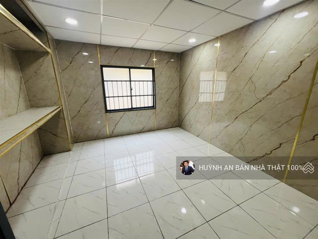 Chỉ 2.99 tỷ sở hửu nhà phố quận 142m2 sd,sổ hồng riêng, đ trần quang khải tân định, 3 tầng 2pn,3wc