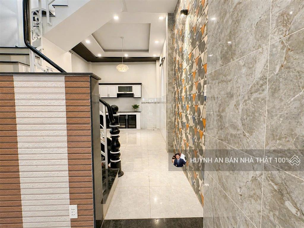 Nhà 2/ hương lộ 2 btđa bình tân.4pn ,hẻm ô tô 4m ,nhà full nội thất giá chỉ 6,380,công chứng ngay