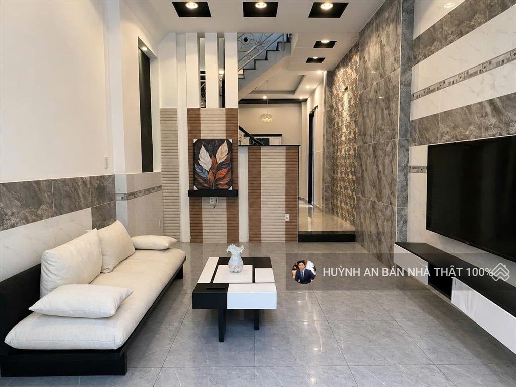 Nhà 2/ hương lộ 2 btđa bình tân.4pn ,hẻm ô tô 4m ,nhà full nội thất giá chỉ 6,380,công chứng ngay