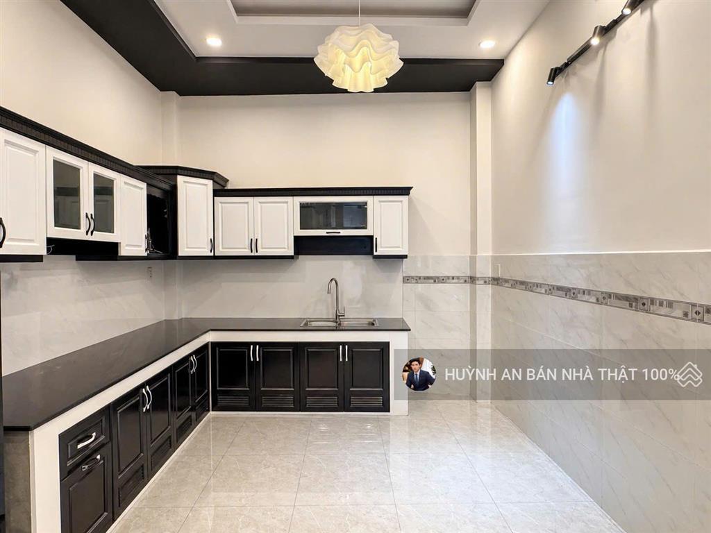 Nhà 2/ hương lộ 2 btđa bình tân.4pn ,hẻm ô tô 4m ,nhà full nội thất giá chỉ 6,380,công chứng ngay