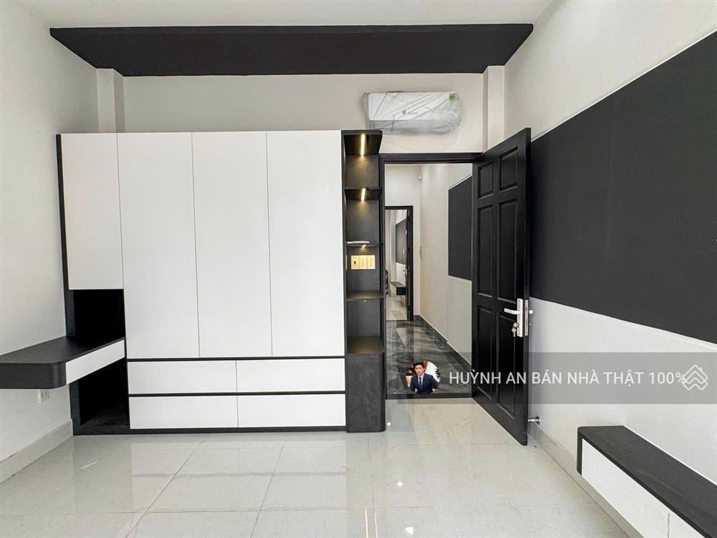 Nhà 2/ hương lộ 2 btđa bình tân.4pn ,hẻm ô tô 4m ,nhà full nội thất giá chỉ 6,380,công chứng ngay
