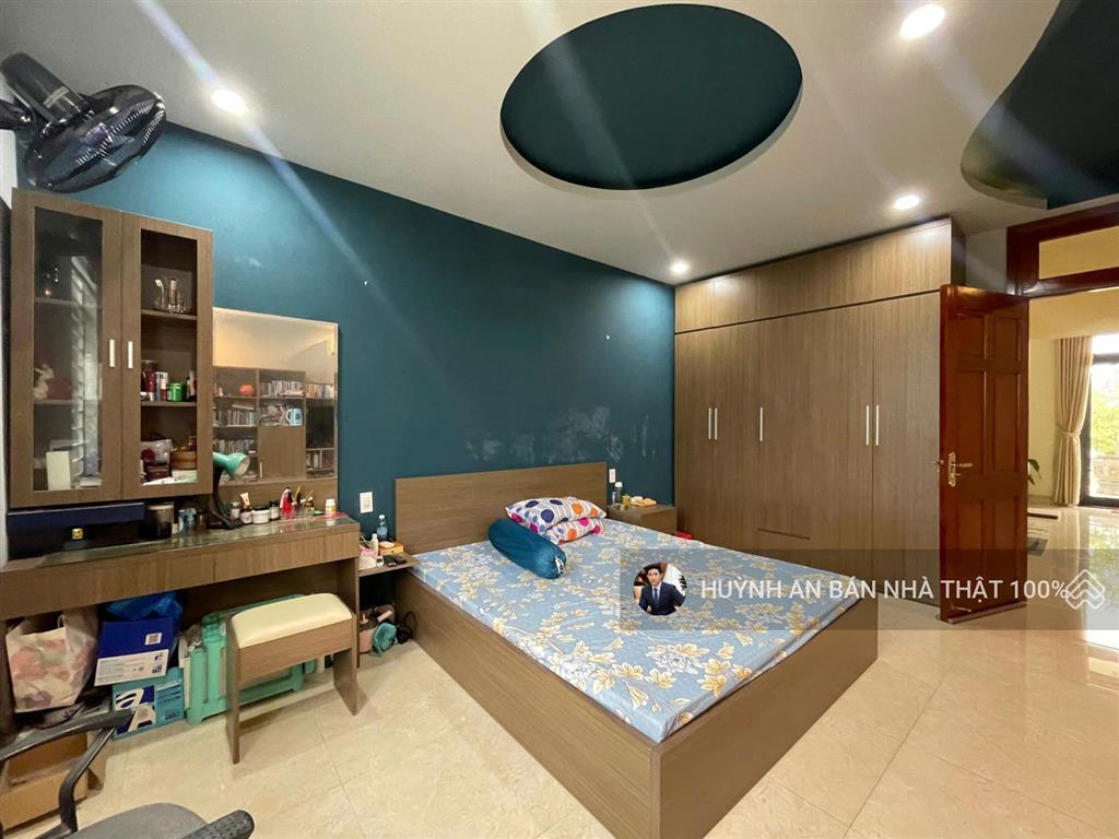 Chính chủ gửi bán nhà liền kề kđt mỹ gia nha trang giá 12 tỷ .nằm tại khu 4 ,sử dụng riêng ,btct