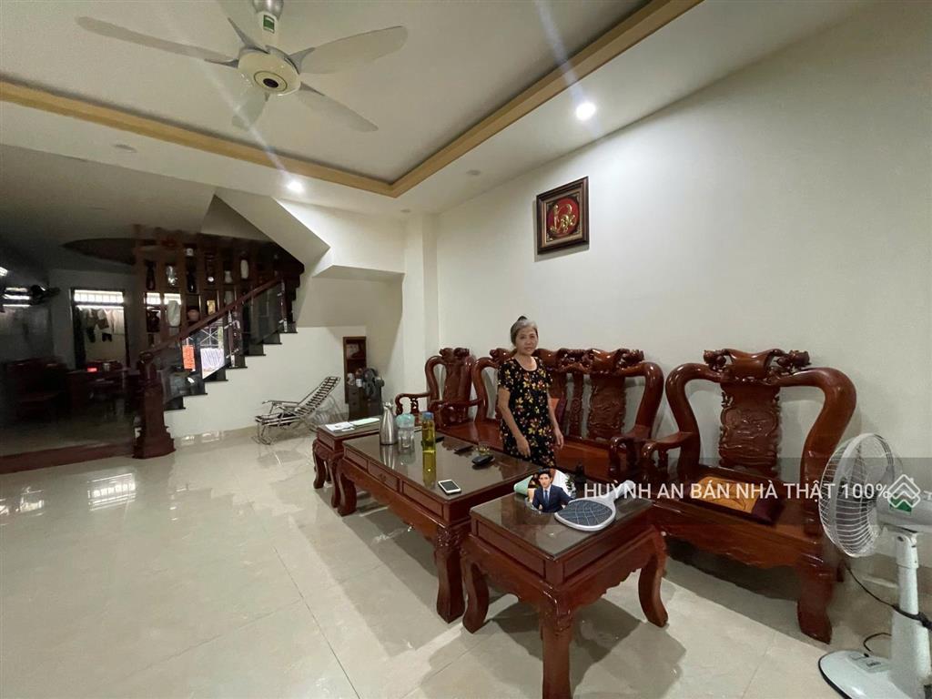 Chính chủ gửi bán nhà liền kề kđt mỹ gia nha trang giá 12 tỷ .nằm tại khu 4 ,sử dụng riêng ,btct