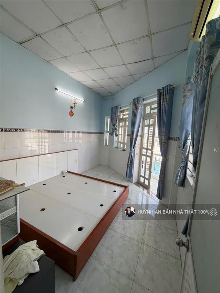 Nhà riêng 1/ trương phước phan,gần chợ bình trị đông,lô gốc ,4pn,ô tô đậu trước nhà ,tổng sàn 127m²