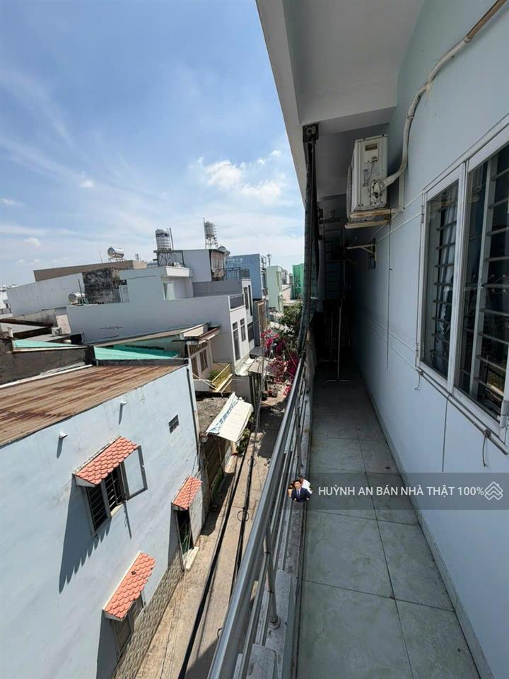 Nhà riêng 1/ trương phước phan,gần chợ bình trị đông,lô gốc ,4pn,ô tô đậu trước nhà ,tổng sàn 127m²