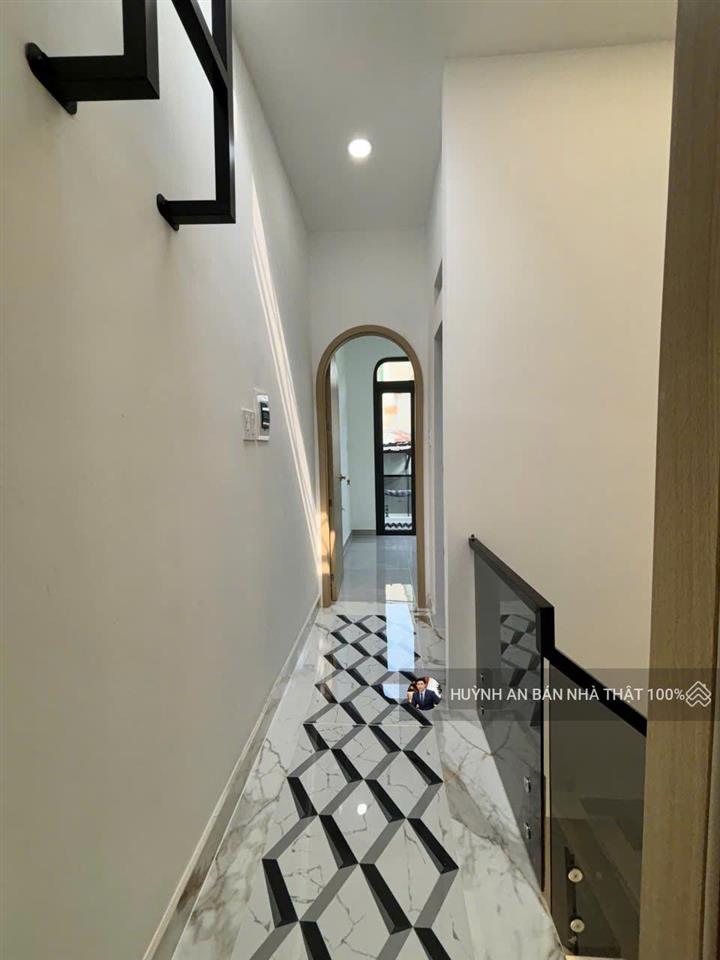 Hàng hiếm kv !! nhà 1/ đường 13a  bình hưng hòa a  2 tầng btct  2pn  giá chỉ 3.5 tỷ tl  shr