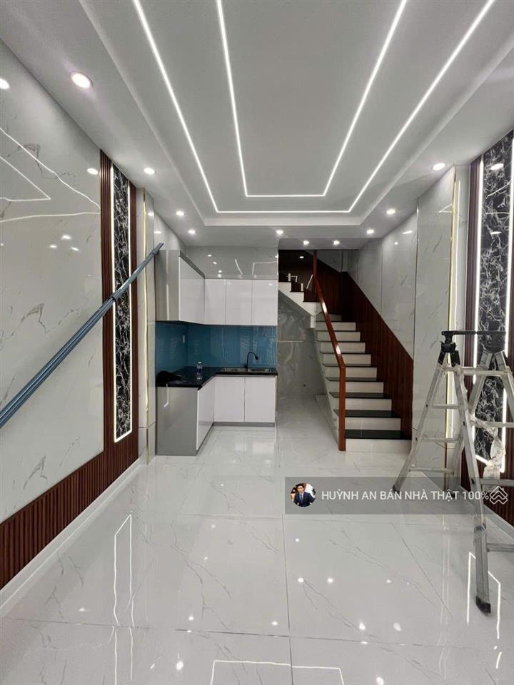 Hạ 100tr còn 2.69 tỷ.nhà mặt tiền bình tân  nhà đẹp 2pn  thông ra tân kỳ tân quý chỉ 2,690 tỷ tl