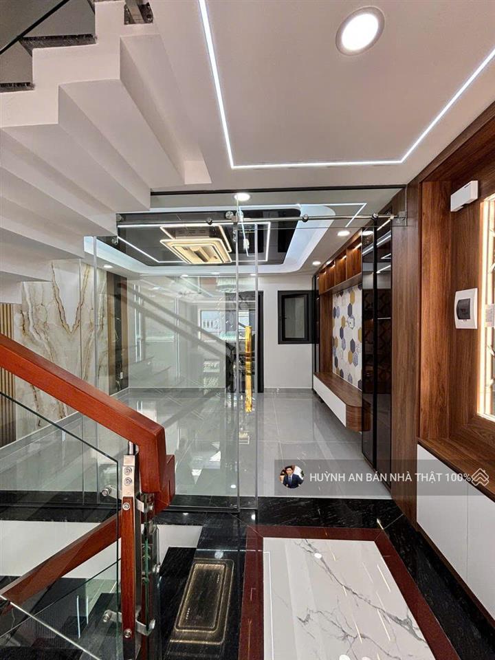 Nhà 50m2 4 tầng 5pn hẻm 7m có lề ô tô ngủ trong nhà 7.6 tỷ khu vip mã lò,bình trị đông,5p ngủ rộng