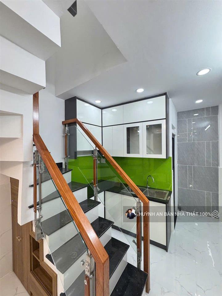 Chỉ 3.05 tỷ  sở hữu ngay nhà xây mới 100% dtsd 40m2 ngay trương phươc phan 2pn giá vip khu vực