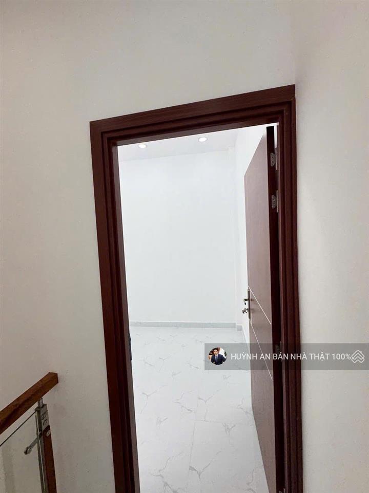Chỉ 3.05 tỷ  sở hữu ngay nhà xây mới 100% dtsd 40m2 ngay trương phươc phan 2pn giá vip khu vực