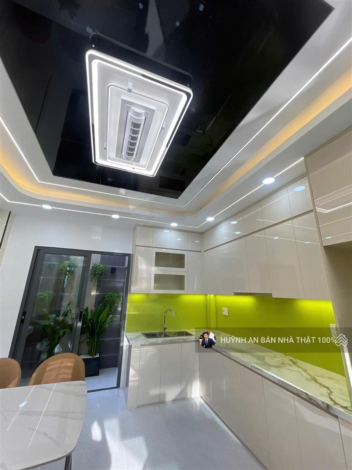 Siêu phẩm giáp tên lửa khu phân lô còn sót lại  50m2, 5 tầng thiết kế siêu đẹp  chỉ 7,450 tỷ tl