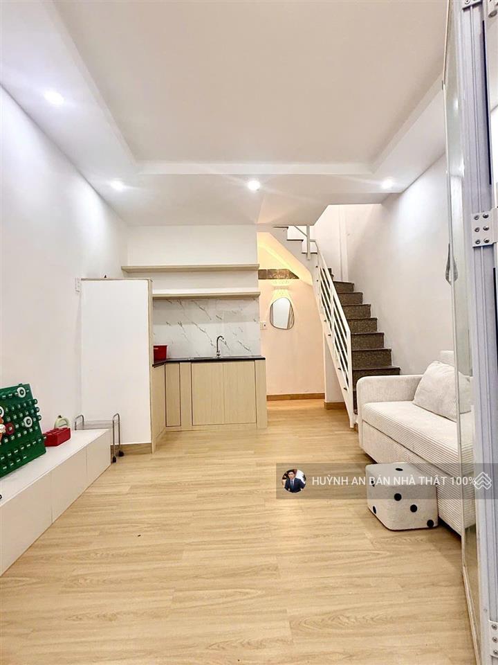 Nhà đẹp trung tâm tân bình giá cực tốt nhà mới ở ngay bùi thế mỹ,phường bảy,giá 2 tỷ 950,kế quận 3