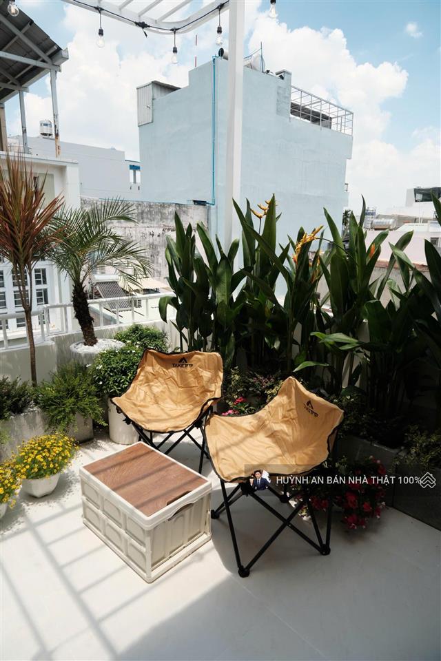 Lên sóng nhà đẹp style wabi sabi sát aeon mall tân phú