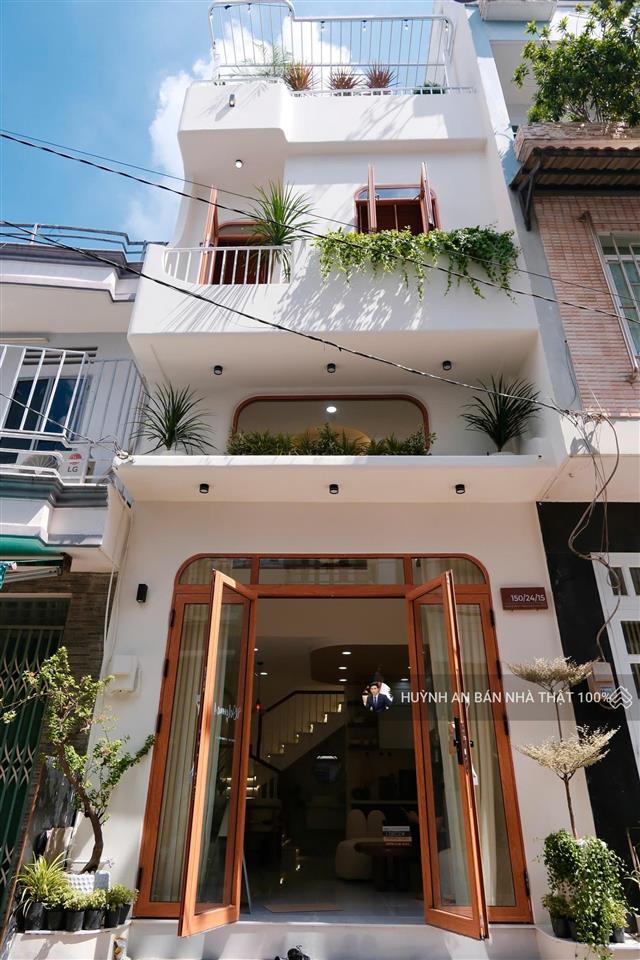 Lên sóng nhà đẹp style wabi sabi sát aeon mall tân phú
