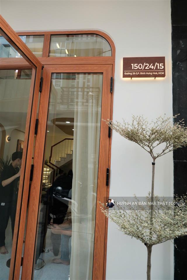 Lên sóng nhà đẹp style wabi sabi sát aeon mall tân phú