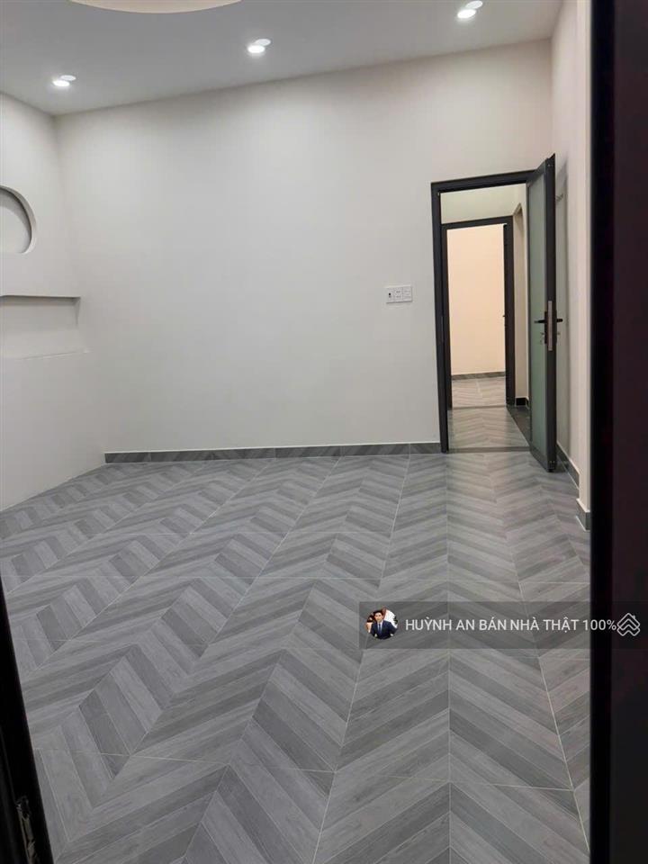 Nhà 1/ cách 1 căn ra đường trương phước phan.ngây cc hoàng kim thế gia 3pn dtsd 89,1m2 ply chuẩn