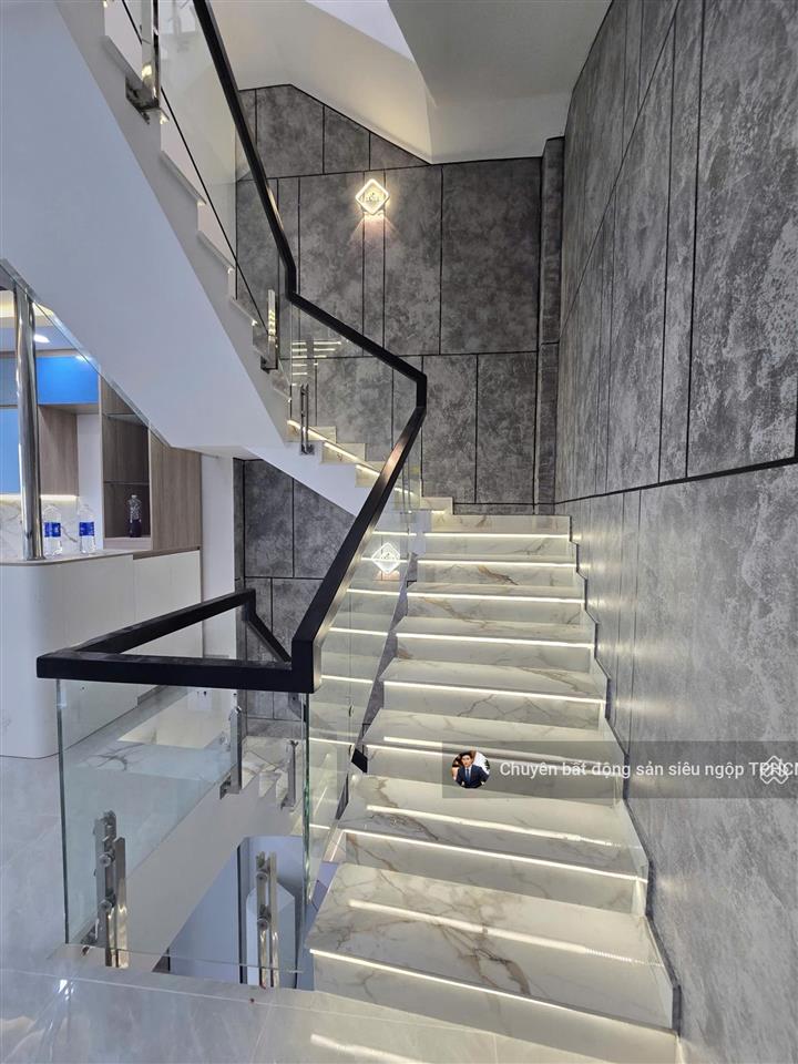 Em villa mini ngang gần 10m hiếm có tại bình tân  full nội thất, chỉ cần xách vali vào ở ngay