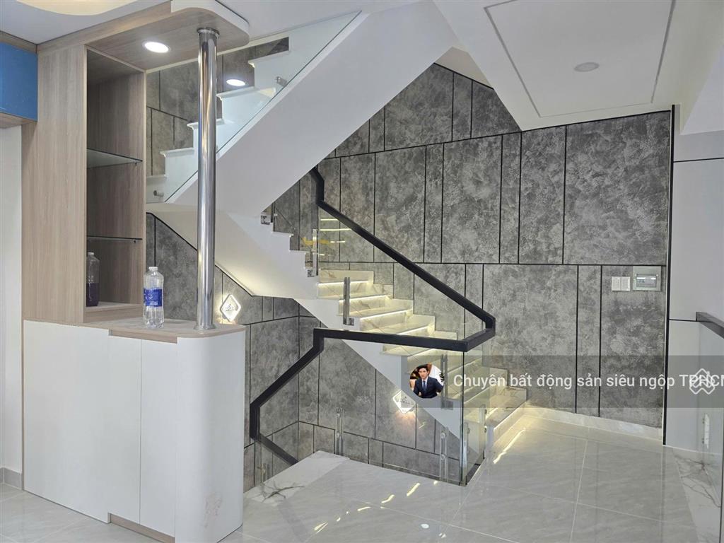 Em villa mini ngang gần 10m hiếm có tại bình tân  full nội thất, chỉ cần xách vali vào ở ngay