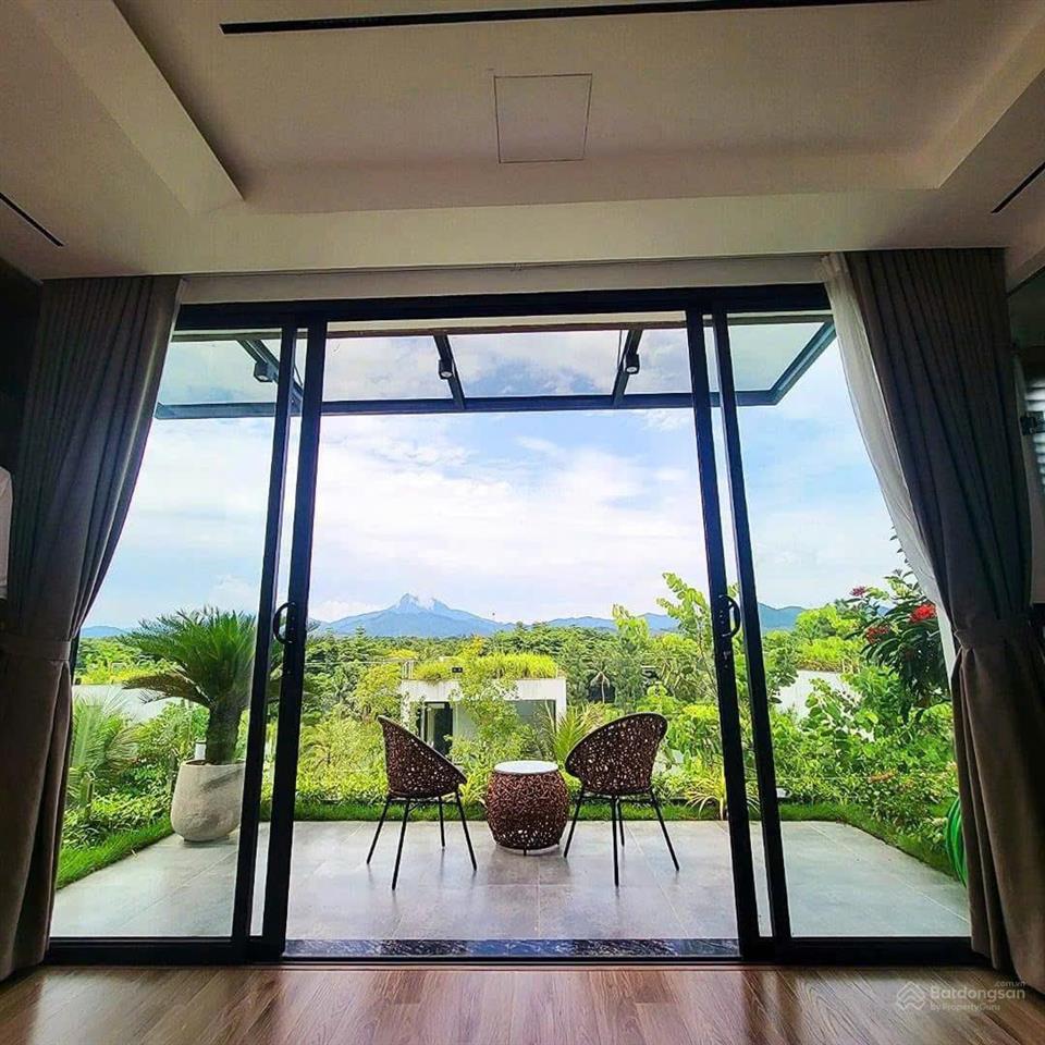 Chính chủ cần bán biệt thự 2 mặt tiền thoáng trước sau, full nội thất hiện đại