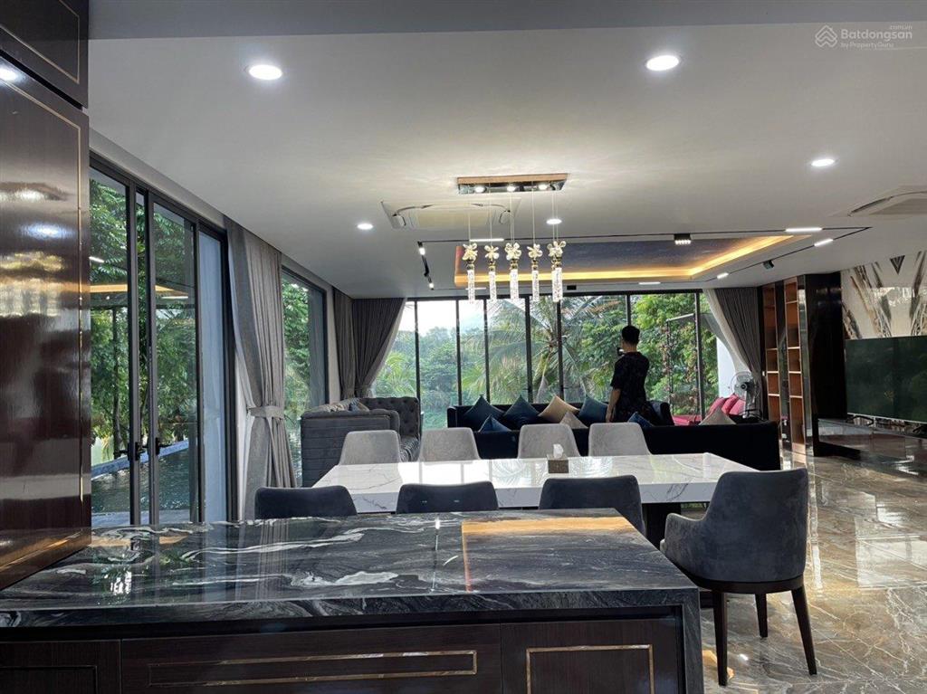 Cần bán nhanh biệt thự 800m2 phân khu biệt thự đảo flamingo đại lải