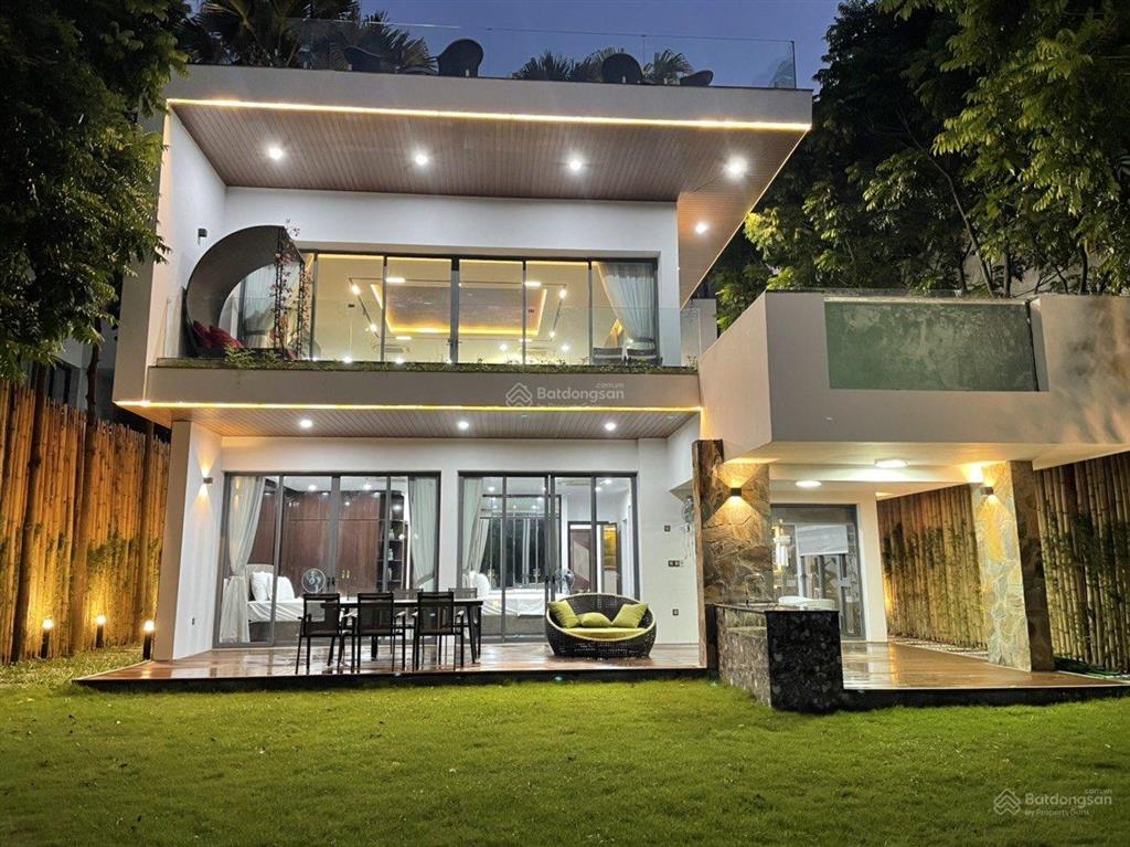 Cần bán nhanh biệt thự 800m2 phân khu biệt thự đảo flamingo đại lải