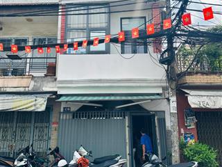 Mặt tiền nguyễn văn công 4x9m 2 lầu hh 1% gửi mg