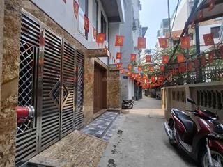 Hiếm có! tòa căn hộ dịch vụ đỗ đức dục 73.8m 7 tầng thang máy, dòng tiền ~1 tỷ/năm  19 tỷ ( tl)