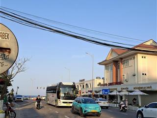 Bán nguyên cặp nhà cũ tại đường nguyễn văn thoại. tiện đập xây mới.38 tỷ, 205m2