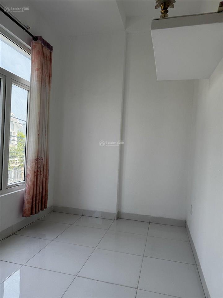 Bán nhà riêng tại nguyễn mậu tài, 7,6 tỷ, 73m2, 3pn, 3wc, mặt tiền 5m