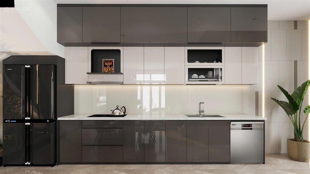 Nhà mới tinh, đẹp, kiên cố, nở hậu, đường trần cao vân, 6,55 tỷ, 72m2( 6x12met )nhà thoáng đẹp.