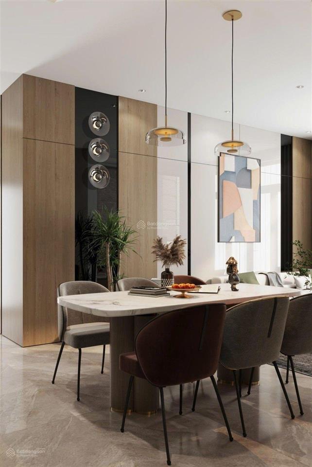 Nhà mới tinh, đẹp, kiên cố, nở hậu, đường trần cao vân, 6,55 tỷ, 72m2( 6x12met )nhà thoáng đẹp.