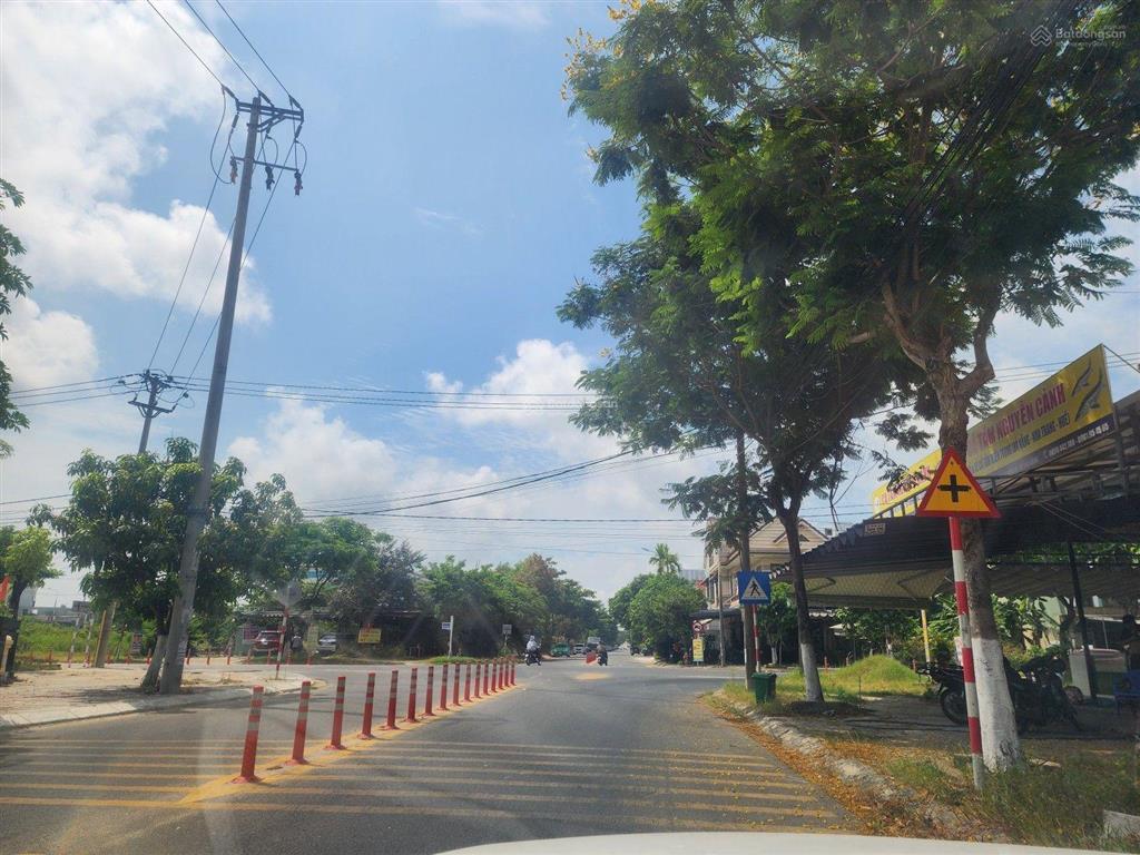 Lô đất cồn dầu 2  hòa xuân  cẩm lệ  đà nẵng  dt 115m (5x23)  giá bán 6.3 tỷ ( thương lượng)
