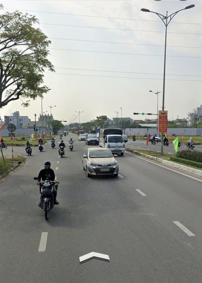 Mặt tiền võ chí công  100m  giá chỉ 8.9 tỷ  đang rất tốt chạm đáy khu vực  cơ hội đầu tư kh