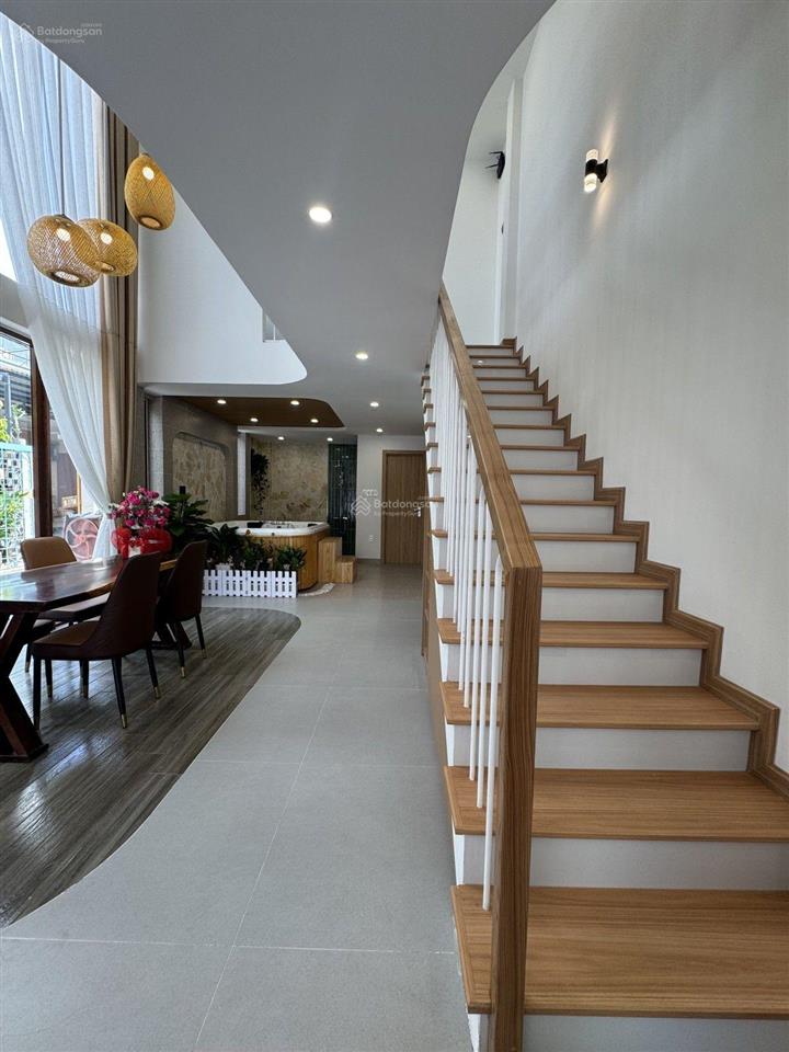 8,9 tỷ  sở hữu villa mini lô góc sát biển mỹ khê  biển mỹ khê gần kề  ô tô đậu đỗ  sơn trà
