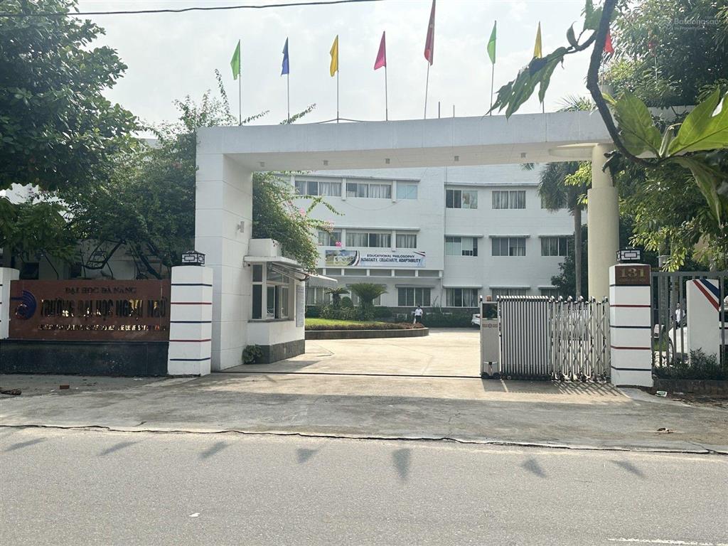 Nhà 2 tầng mặt tiền lương nhữ học, đối diện đh ngoại ngữ  gần kề đại học kiến trúc  cẩm lệ