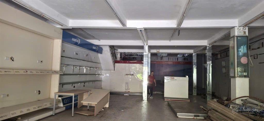 Bán đất mặt phố pasteur tặng mặt bằng kd  266m, ngang 9m  dòng tiền 140tr/th  hải châu