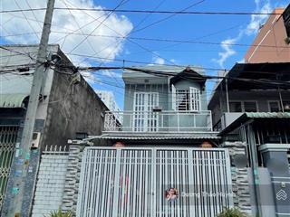 Nhà mặt tiền đường 13 dt 106m2(5.2*20m)  1 căn duy nhất chỉ 8 tỷ nhỉnh  đường nhựa 10m ngat areco