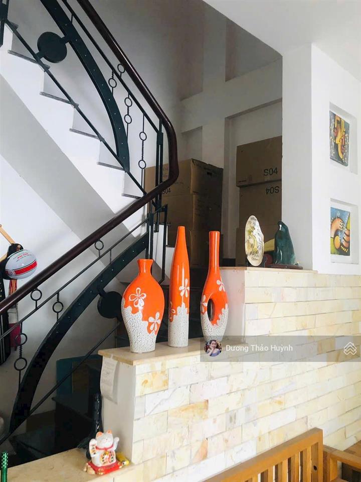 Nhà mặt tiền đường 13 dt 106m2(5.2*20m)  1 căn duy nhất chỉ 8 tỷ nhỉnh  đường nhựa 10m ngat areco