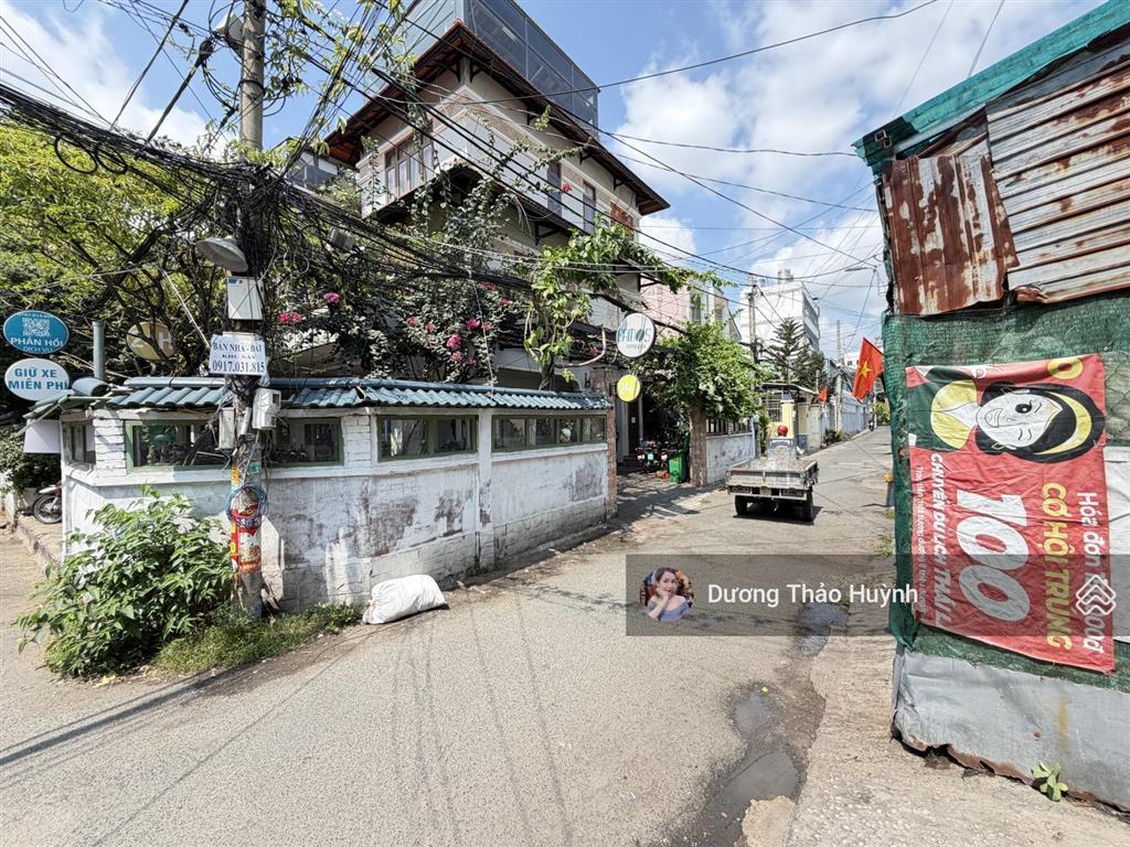 Giảm gấp 1,2 tỷ  nhà 2 mặt tiền ngay vincom võ văn ngân 162m2 ngang 5.4m  cấp phép 5 tầng khu vip