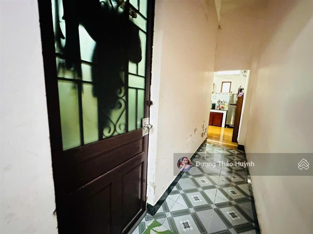 Giảm gấp 1,2 tỷ  nhà 2 mặt tiền ngay vincom võ văn ngân 162m2 ngang 5.4m  cấp phép 5 tầng khu vip