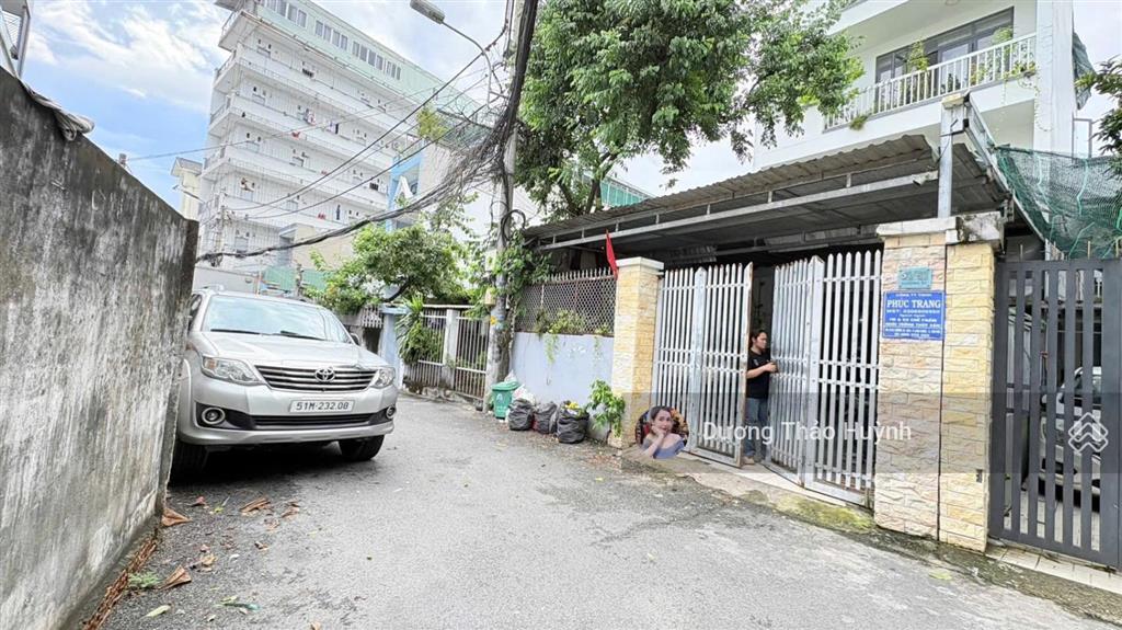 Giảm gấp 1,2 tỷ  nhà 2 mặt tiền ngay vincom võ văn ngân 162m2 ngang 5.4m  cấp phép 5 tầng khu vip